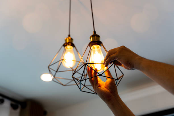  Paola, KS Electrician Pros